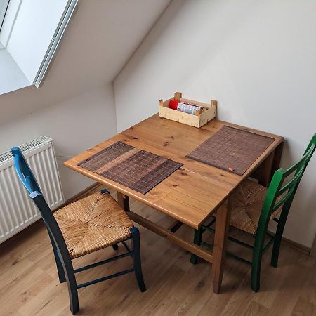 Grosses Zimmer Mit Eigenem Bad/Flur Lejlighed Emsbüren Eksteriør billede